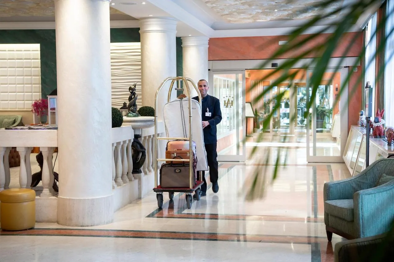 Grand Hotel Adriatico Florence
