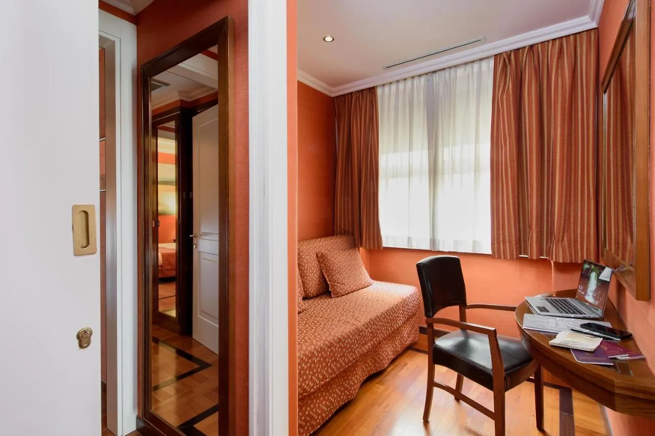 Grand Hotel Adriatico Florence