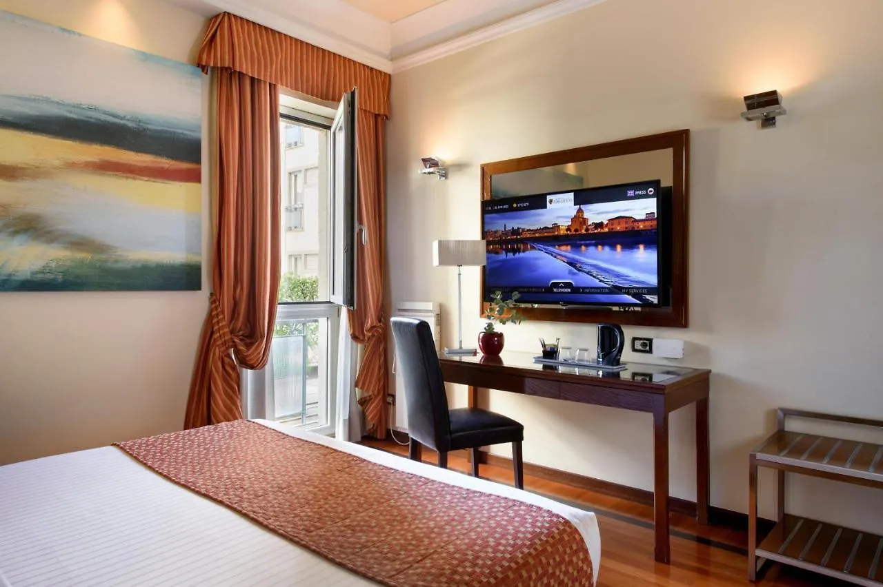 Grand Hotel Adriatico Florence 4*,
