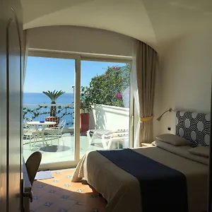 https://hotel-bellevue-suite.hotels-amalfi.com