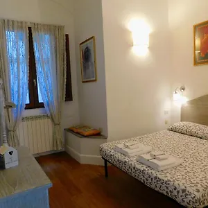 Relaxing Place In Oltrarno Florence